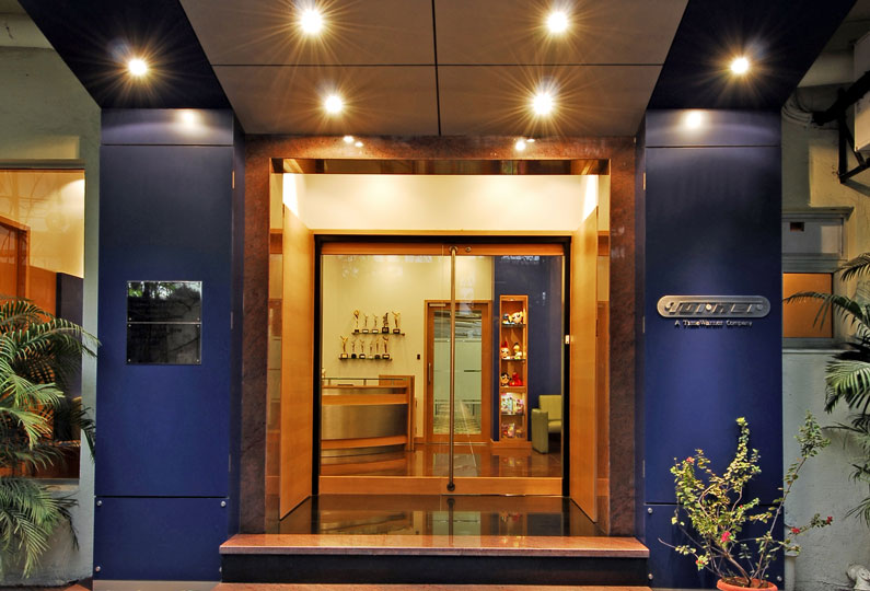 Turner International 1