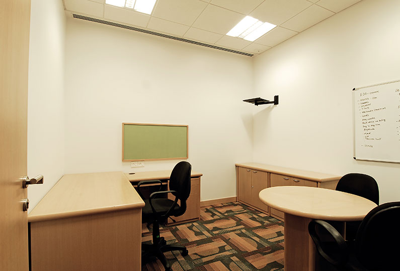 Turner International 10