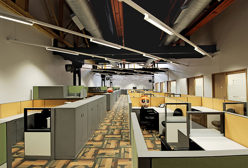 Turner International 9